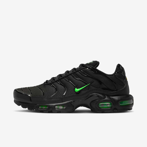 Nike Air Max Plus -  Green Strike