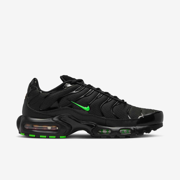 Nike Air Max Plus -  Green Strike